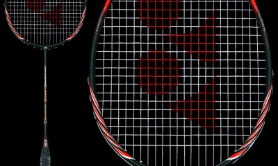Đánh giá vợt cầu lông Yonex Nanospeed 9900 - "Xé gió" đúng nghĩa